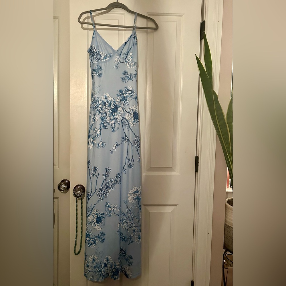 Tiger Mist Light Blue Floral Maxi Slip Dress - Picture 4 of 5